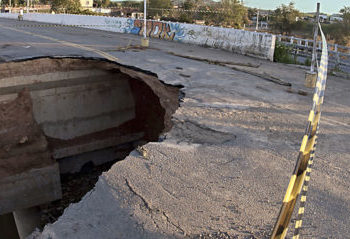 Ponte que liga Riachuelo a Divina Pastora é interditada novamente