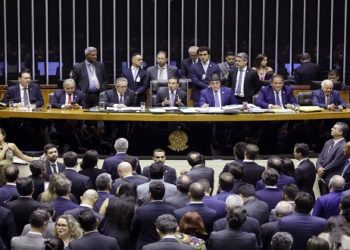 Comissão analisa mudanças no Código de Trânsito na quarta-feira, 11