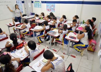 Processo Seletivo abre 245 vagas do programa Alfabetizar pra Valer