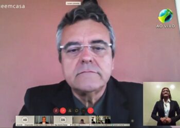 Covid-19: Luciano Pimentel lamenta mudança de rumo do Ministério da Saúde View Larger Image