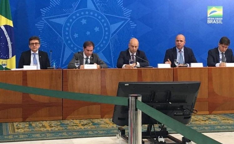 Coronavírus faz Receita adiar para 30 de junho prazo de entrega da declaração do Imposto de Renda