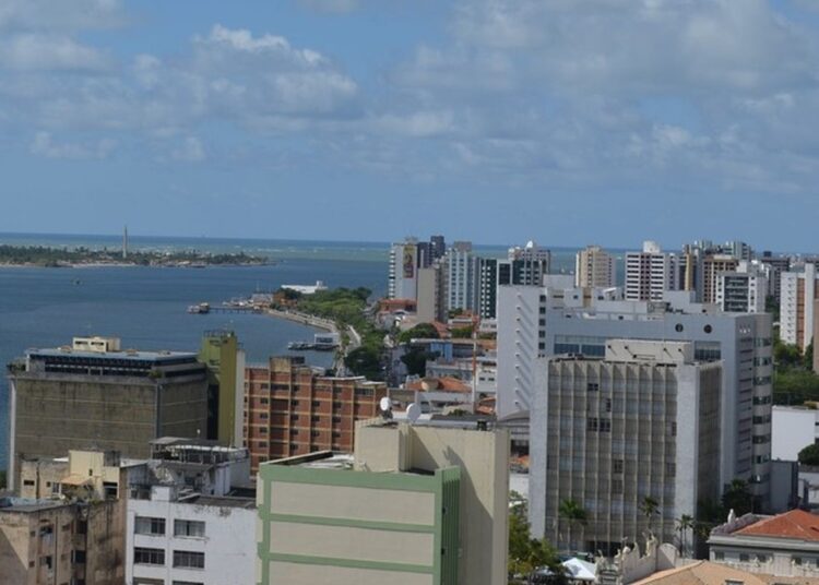 Prefeitura e TCE firmam convênio para auditoria do financiamento de R$ 350 milhões junto ao BID