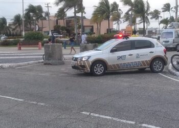 Estacionamentos da Orla da Atalaia serão reabertos parcialmente nesta quinta, 20