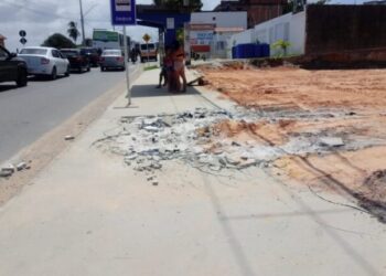 Prefeitura notifica empreendimento particular que danificou passeio público da Euclides Figueiredo