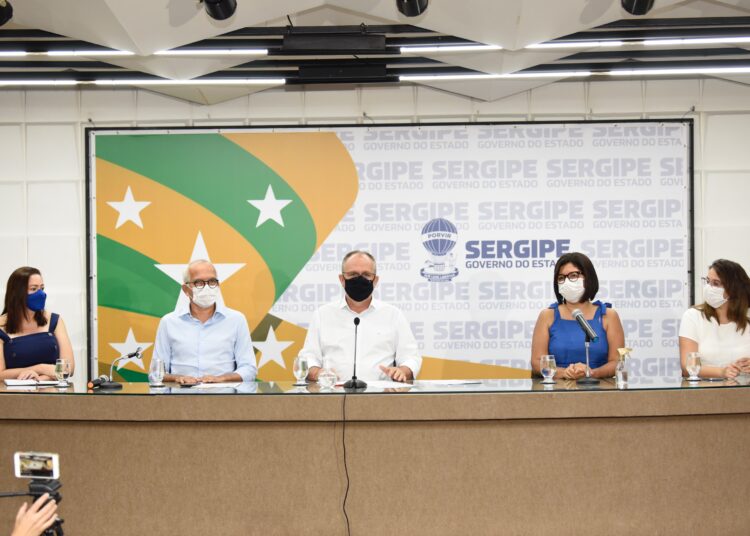 Prefeitura de Aracaju inicia vacinação contra a covid-19 nesta terça-feira, 19