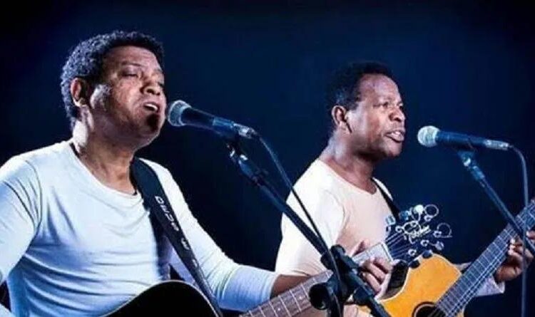 No Dia Mundial do Compositor, Rodrigo Valadares homenageia Chiko Queiroga e Antônio Rogério