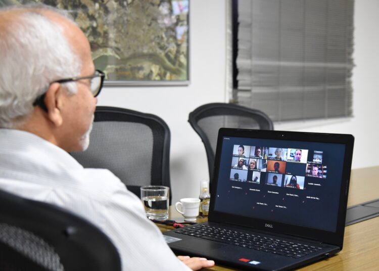 Edvaldo compartilha experiências de gestão para novos prefeitos brasileiros