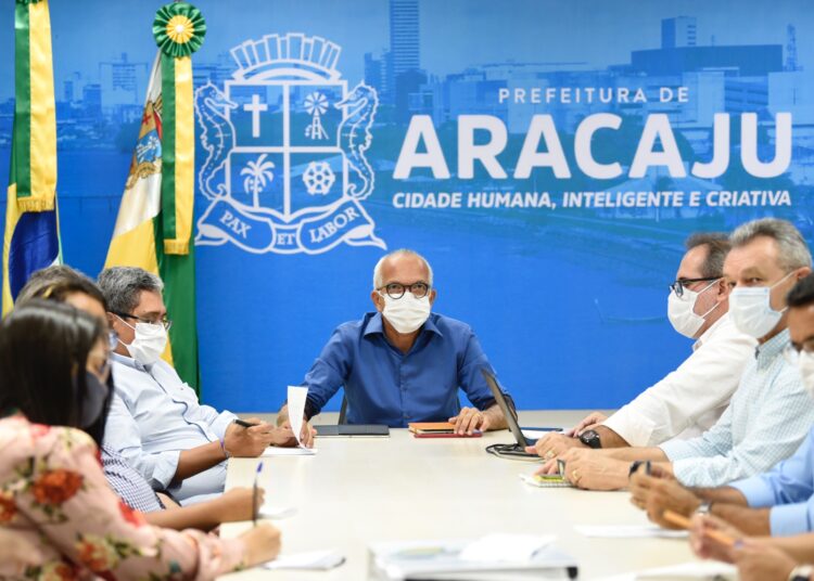 Prefeito Edvaldo e técnicos aprofundam as discussões sobre revitalização do Parque da Sementeira