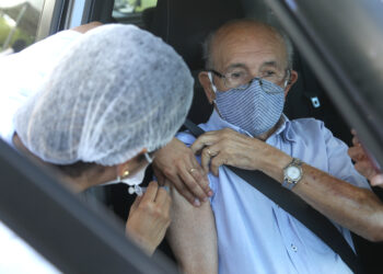 Prefeitura já vacinou quase 17 mil aracajuanos contra covid-19