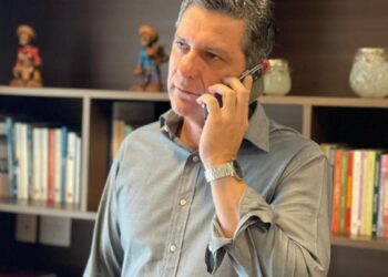 SENADOR ROGÉRIO CARVALHO: “O CONGRESSO LIBEROU R$20 BILHÕES DE REAIS PARA O GOVERNO FEDERAL COMPRAR VACINAS. NÃO SE TRATA DE TER RECURSOS, O PROBLEMA É TER VACINAS!”