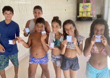 Geração do Bem celebra páscoa com doação de chocolates