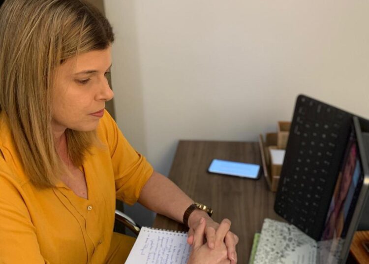 Deputada Maisa Mitidieri protocola indicação que pede inclusão de gravidas, puérperas e lactantes em grupo prioritário de vacinação