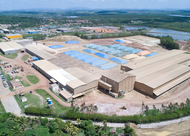 Indústria de cerâmica anuncia nova linha de produção em Sergipe