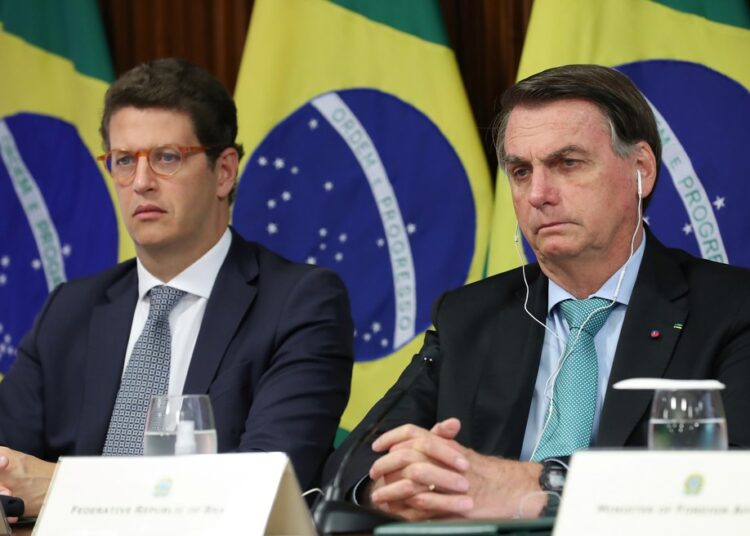 Cúpula do Clima: “Bolsonaro representa a vergonha internacional na questão ambiental”, afirma João Daniel