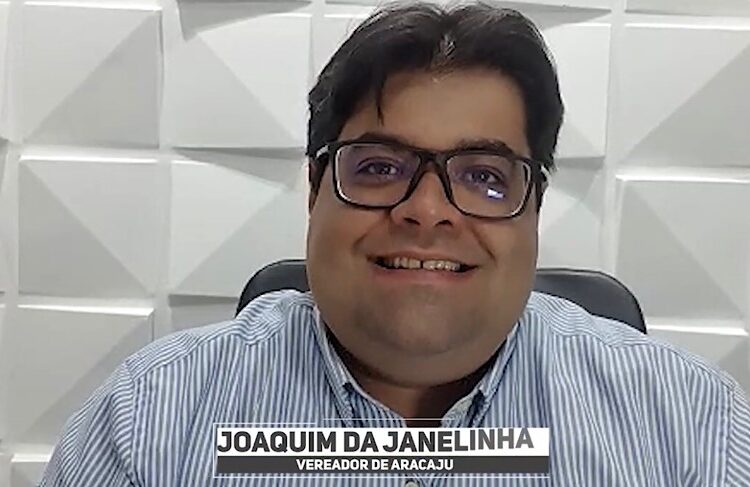 Joaquim da Janelinha felicita moradores do conjunto Augusto Franco pelos seus 39 anos