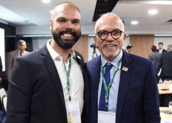 Bruno Covas foi um grande político, um prefeito bastante atuante, diz prefeito Edvaldo.