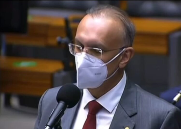 Fábio Henrique cobra que crimes contra crianças e adolescentes se tornem hediondos