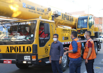 Prefeitura presta auxílio em operação para resgate de vítima da queda de avião monomotor