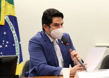 Gustinho Ribeiro destina R$ 6 milhões para construção de policlínica em Lagarto