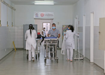 Empenho de profissionais de saúde foi essencial para salvar vidas após incêndio no Nestor Piva