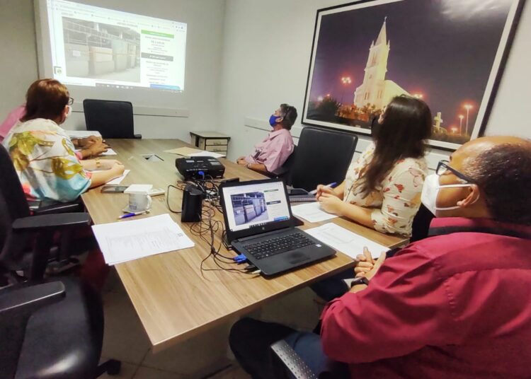 Prefeitura arrecada cerca de R$44 mil em leilão de bens inservíveis