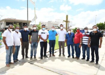 Fábio Mitidieri visita o Sertão sergipano e se encontra com lideranças