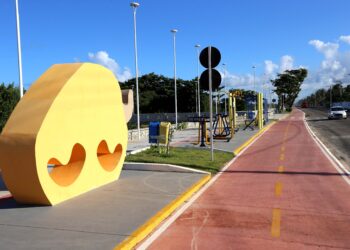 Gerida pela Prefeitura, Orla Sul conta com serviços regulares de limpeza e manutenção