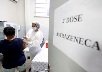 Aracaju anuncia nova antecipação de segunda dose de AstraZeneca