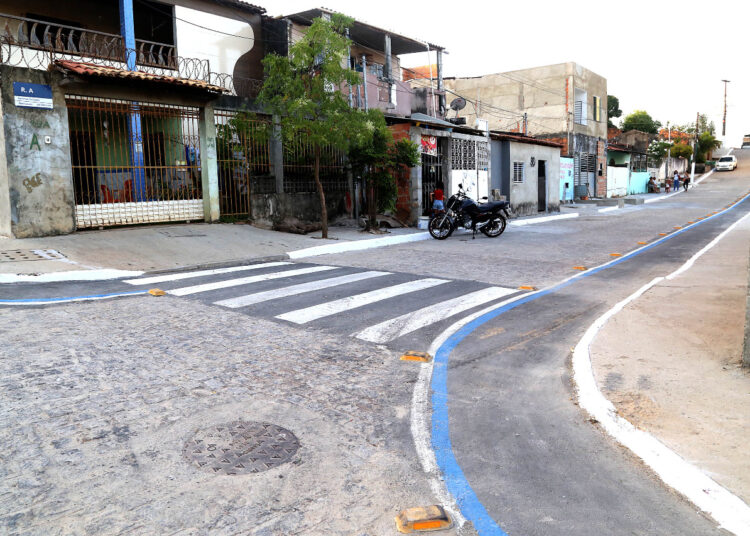Comunidade do Dom Luciano reconhece benefícios da obra estruturante do Tia Caçula