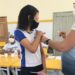 Vacinação itinerante: Aracaju já imunizou mais de mil alunos da rede municipal