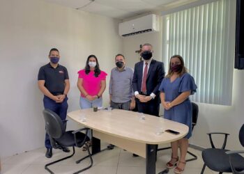 Eduardo Lima busca parceria junto à Secretaria de Assistência Social para melhoria no atendimento às pessoas portadoras de vícios