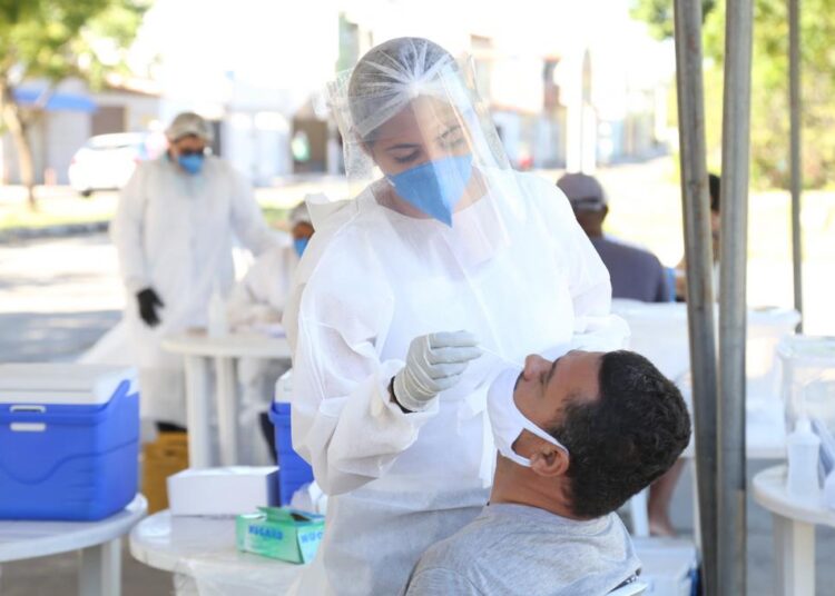 Prefeitura registra queda de 55% nos atendimentos a síndromes gripais