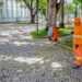 Agentes fixos reforçam limpeza de espaços públicos com maior fluxo de pessoas