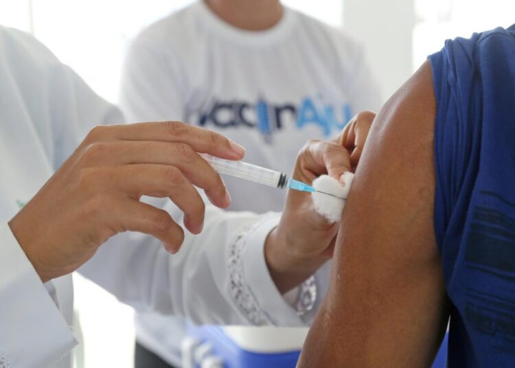 Prefeitura realizará vacinação no Restaurante Padre Pedro em parceria com o Estado