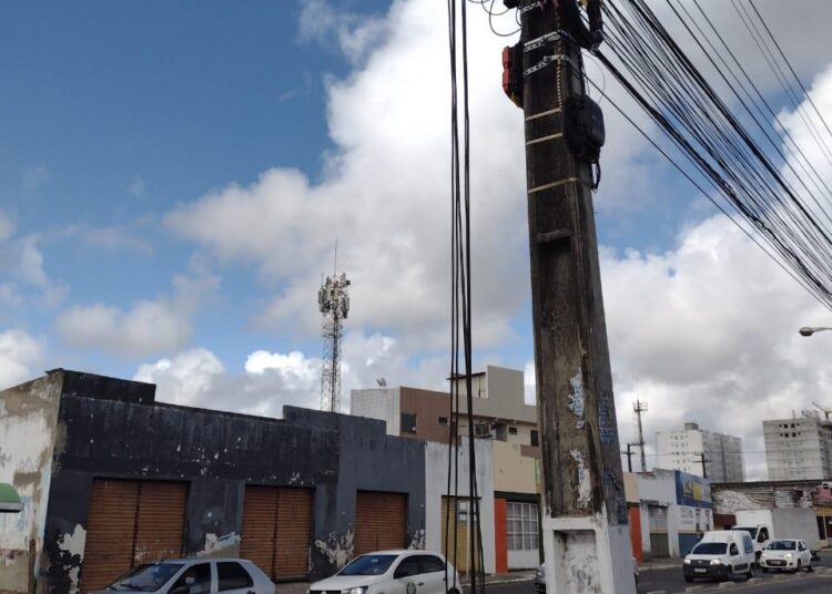 SMTT contabiliza mais de 3.000 metros de cabos de semáforos furtados este ano