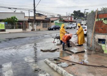 Chuvas: Prefeitura atende ocorrências e faz reparos na manhã deste sábado, 5