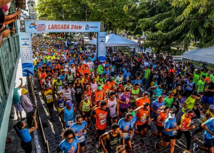 Corrida proporciona passeio pela história da antiga e da atual capital sergipana