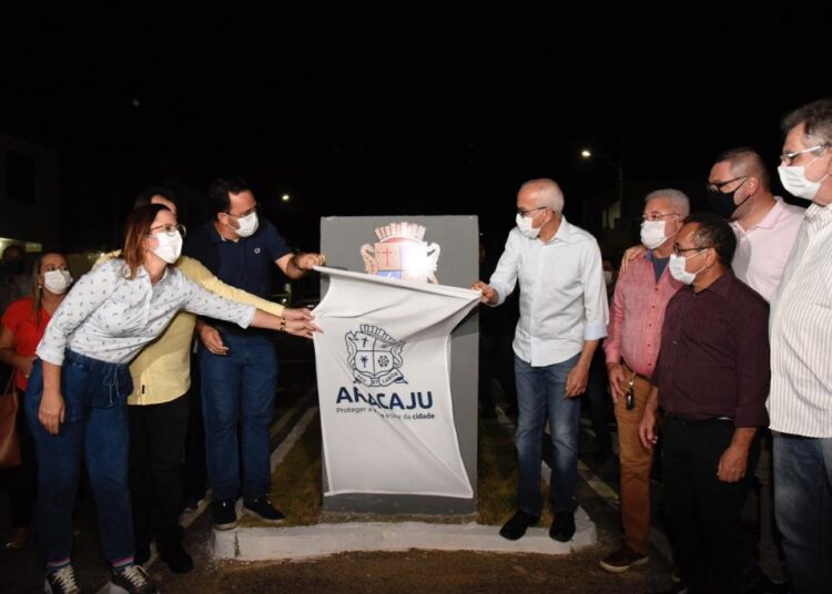 Prefeito entrega infraestrutura do Rosa do Sol: nos comprometemos e cumprimos