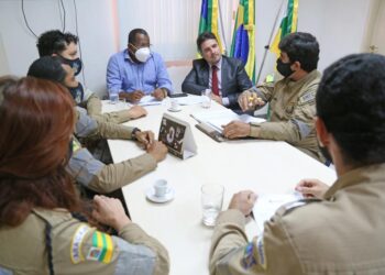 Comissão de Negociação recebe Sindicato dos Agentes de Trânsito