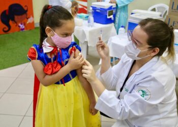 Mais de 29% das crianças de 5 a 11 anos não tomaram nenhuma dose contra covid