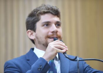 “O centro não pode existir só no horário comercial”, declara Breno Garibalde