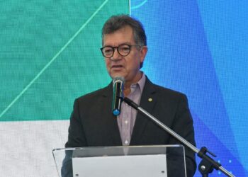 Laércio Oliveira destaca o papel do setor de serviços na retomada do emprego