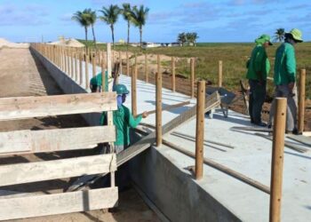 Revitalização da passarela do Havaizinho será concluída em setembro