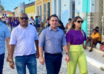 Armando Batalha Júnior participa de procissão e fortalece o nome para concorrer à Prefeitura de São Cristóvão