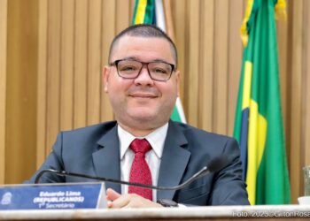 “Pessoas com deficiência precisam de assistência para acessarem a saúde pública”, diz Eduardo Lima