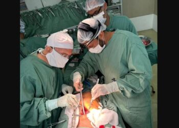 Hospital de Cirurgia realiza 1ª cirurgia cardiovascular minimamente invasiva de Sergipe
