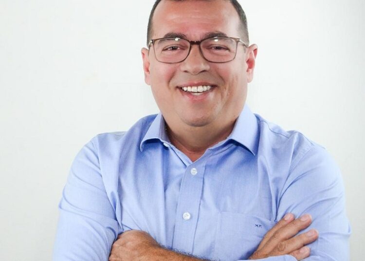 A capacidade e as experiências de Marco Pinheiro poderá ajudar muito o povo de Aracaju!