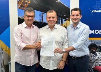 Com apoio de Neto Batalha, Itabi recebe quase R$ 2 milhões para reforma de mercado