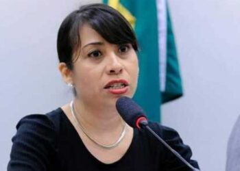 Shirley Morales se destaca como uma líder combativa!