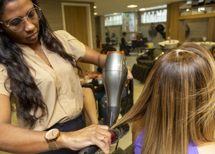 Sergipe liderou crescimento no setor de Serviços no mês de dezembro entre os estados brasileiros